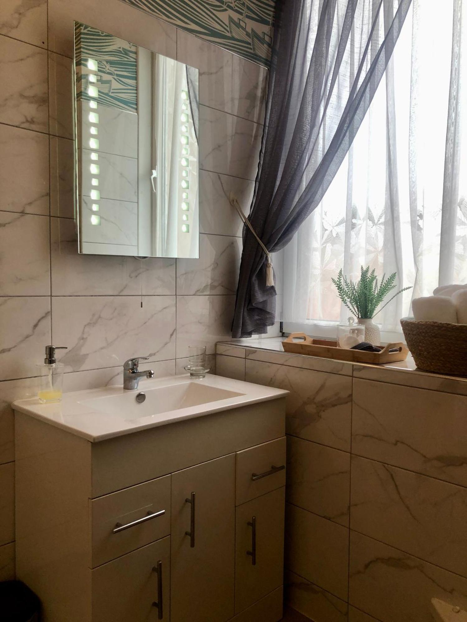 آبيريستويث Helmsman Guesthouse الغرفة الصورة