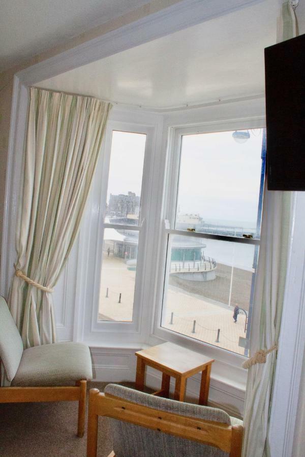 آبيريستويث Helmsman Guesthouse المظهر الخارجي الصورة